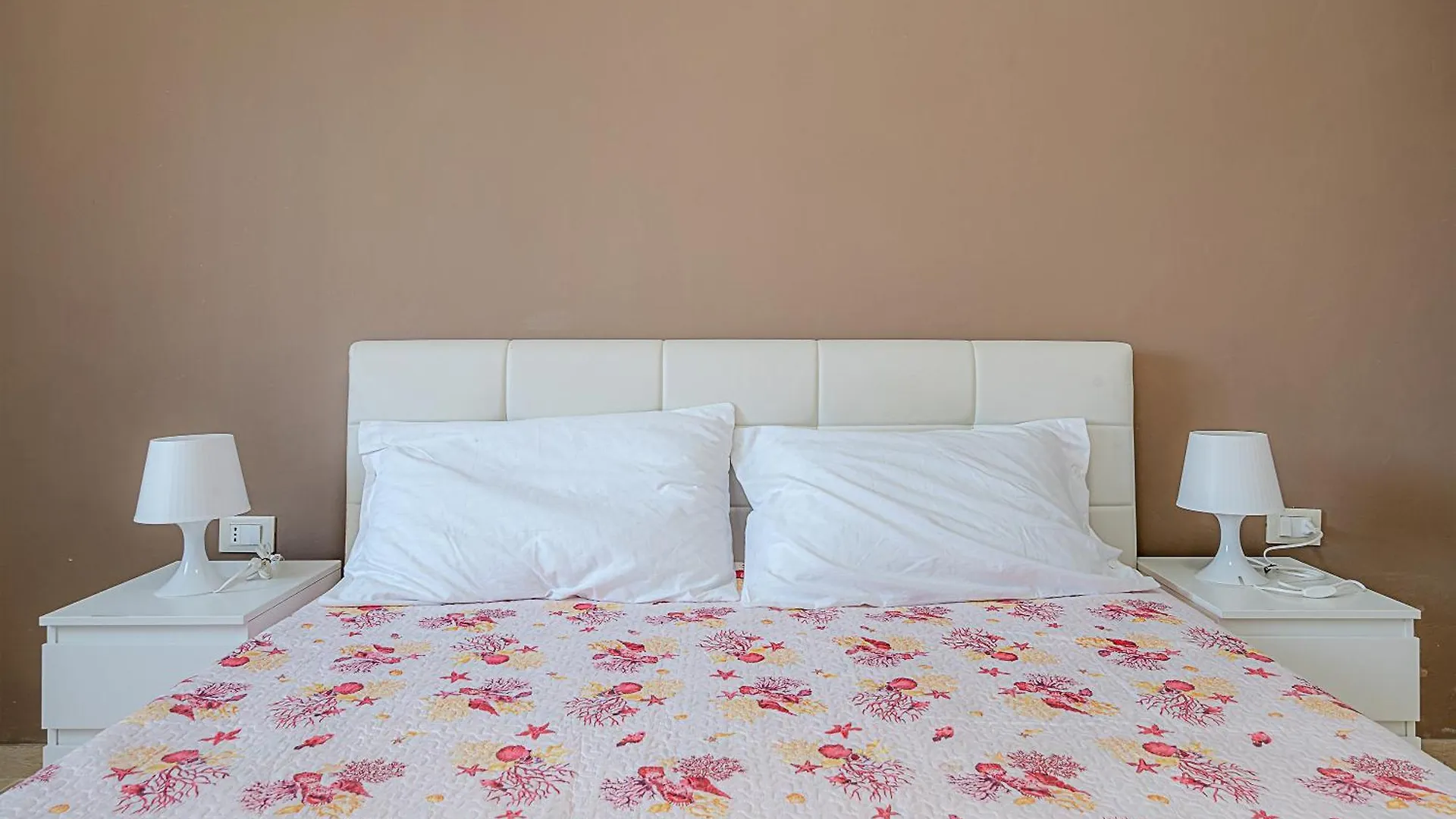 Villa Ohana Szirakúza Nyaraló